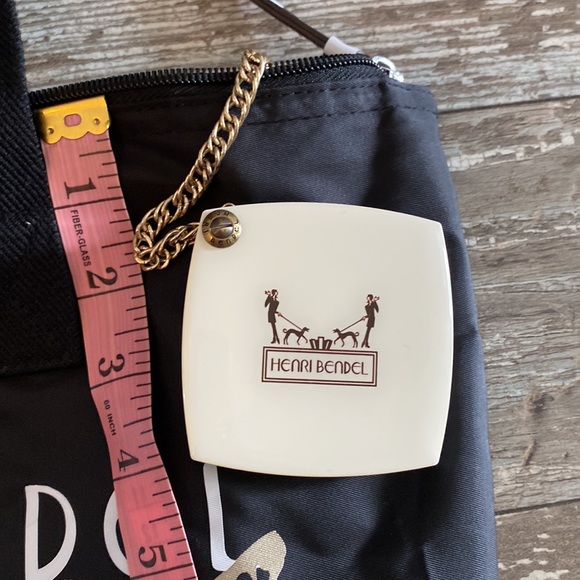 Henri Bendel Tote - Picture 5 of 7